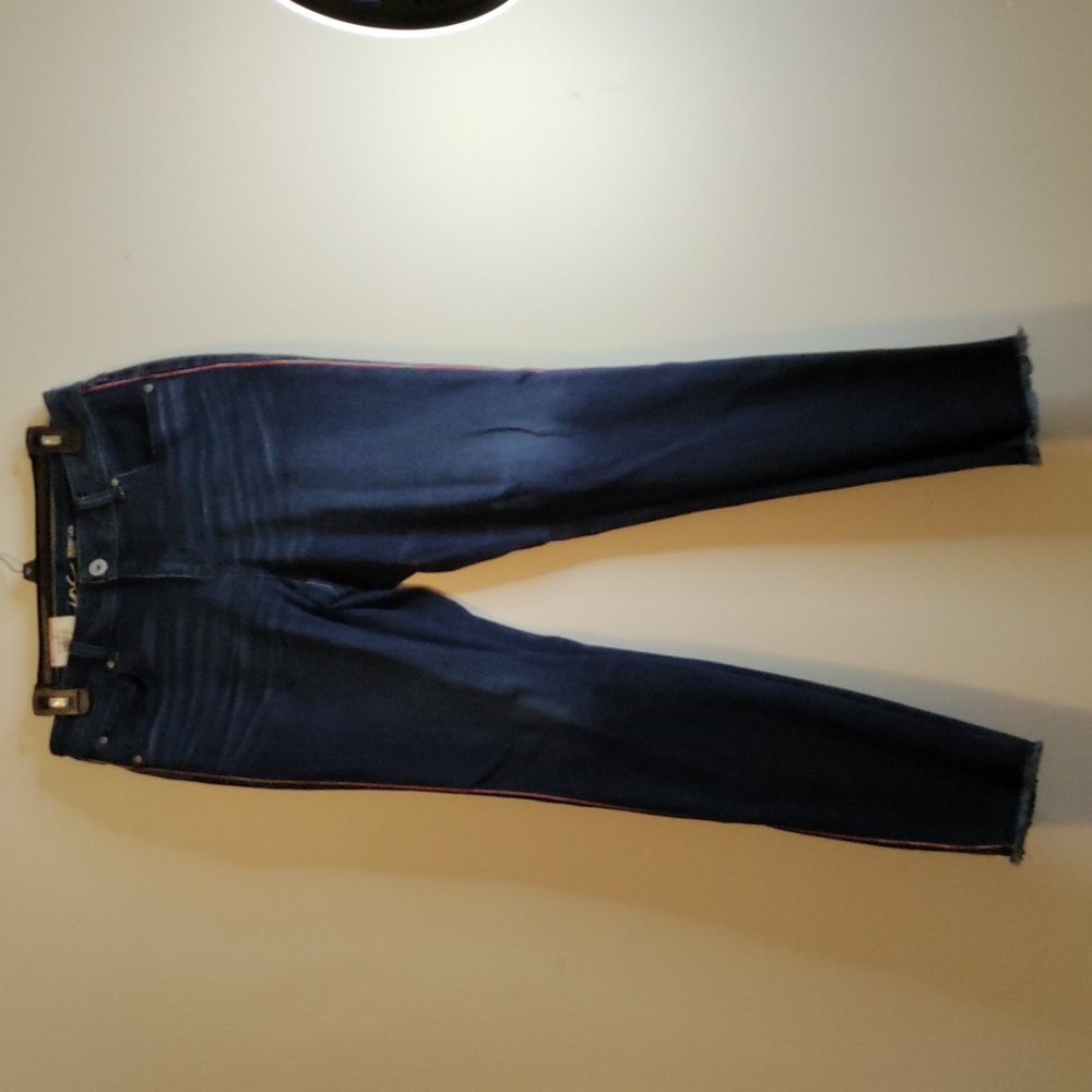 🆕 Inc woman size 10 skinny leg curvy fit denim jeans